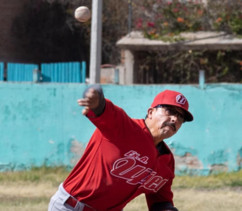 Siguiendo con el esfuerzo para reactivar la práctica del beisbol amateur en la Comarca Lagunera, el próximo domingo 17 de enero se jugará una nueva jornada en la temporada “José Isabel “Chabelo” Nápoles”, de la Liga Juan “Dinamita” Hernández. (ESPECIAL)