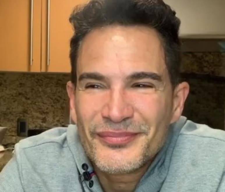 En medio de la tristeza que le embarga por haber perdido a su madre, el actor Julio Camejo, recordó a quien le diera la vida con su vida en la que exaltó el trabajo que hizo como mamá, esposa, bailarina y ser humano. (Instagram)