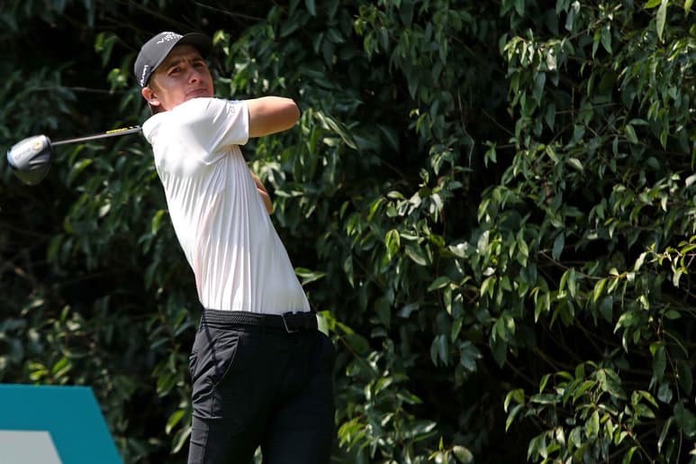 Carlos Ortiz está empatado en la posición 28, a 8 golpes del líder.