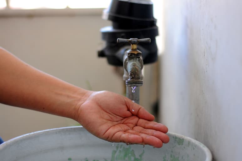 Habitantes de Villa Campestre denunciaron que no han tenido nada de agua por varios días.