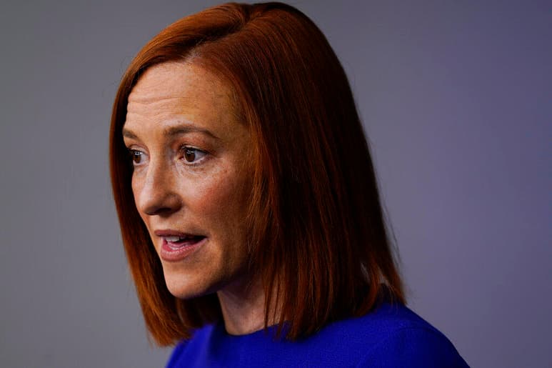 La nueva portavoz de la Casa Blanca, Jen Psaki, se comprometió este miércoles en su primera rueda de prensa a compartir información 'precisa' al público estadounidense y manifestó 'su respeto profundo' hacia una prensa libre e independiente. (AGENCIAS / EFE)