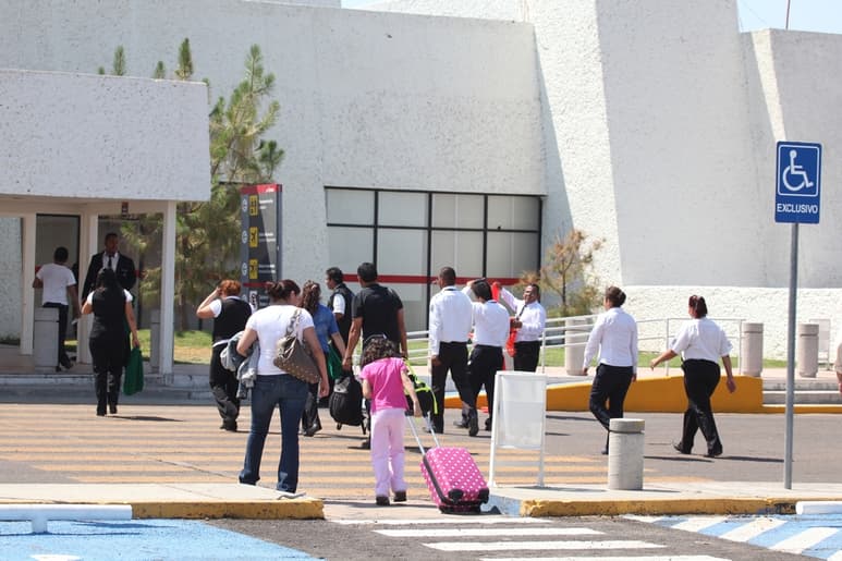 Los resultados se generarán en un lapso de 15 a 30 minutos y se podrán proporcionar en físico o de forma electrónica.