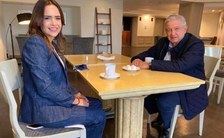 En su cuenta de Twitter, la alcaldesa de Escobedo con licencia difundió una fotografía con el Ejecutivo federal y donde aseguró que fue un desayunó 'amable y constructivo'.
(TWITTER)