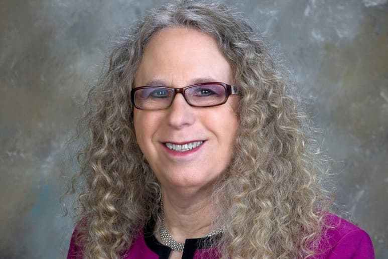 Rachel Levine, mujer transgénero recién nominada por el presidente Joe Biden para servir en su gobierno. (ARCHIVO)