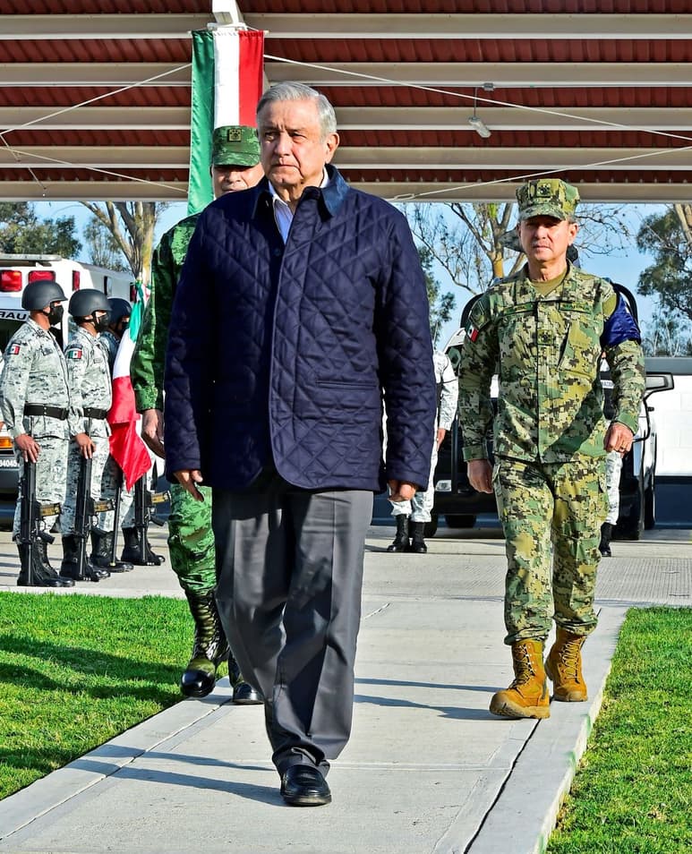 Presidencia de México, que muestra al mandatario Andrés Manuel López Obrador durante un acto público en San Luis Potosí.