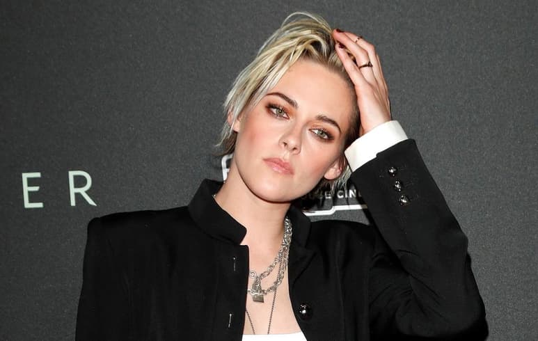Kristen Stewart se convirtió en la princesa Diana (Lady Di) para la película Spencer, apellido de la fallecida personalidad. (ARCHIVO)