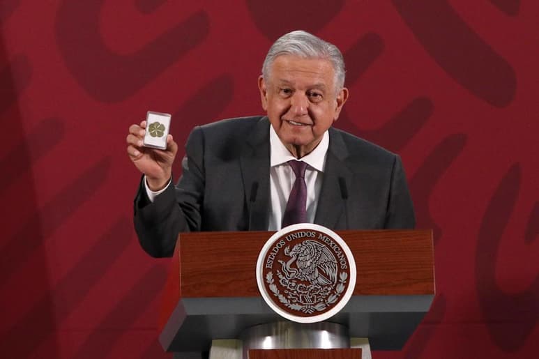 El doctor Diego Araiza Garaygordobil -quien labora en el Instituto Nacional de Cardiología Ignacio Chávez y forma parte de la Mesa Directiva de la Sociedad Mexicana de Cardiología-, quien pidió recetar diversos fármacos al presidente López Obrador para que le diera insuficiencia renal aguda o trombosis venosa y 'librarnos algunos años de las mañaneras'. (ARCHIVO)
