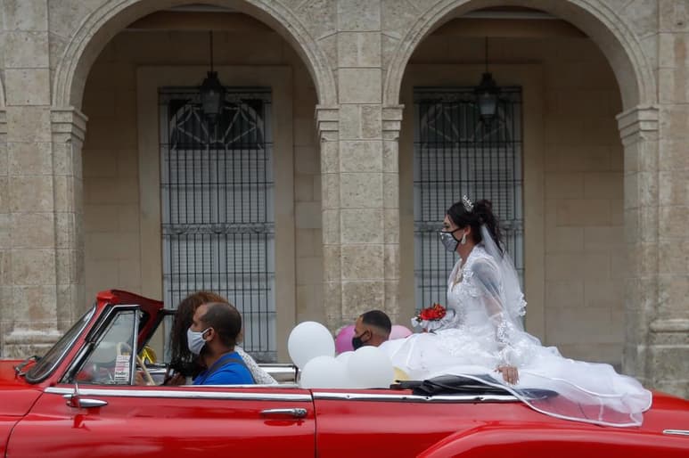 Cuba reportó este jueves 666 nuevos casos del coronavirus SARS-CoV-2 y 4 fallecidos por la COVID-19, con lo cual acumula hasta el momento 24,105 contagiados y 208 decesos, según el parte diario del Ministerio de Salud Pública (Minsap). (ARCHIVO)