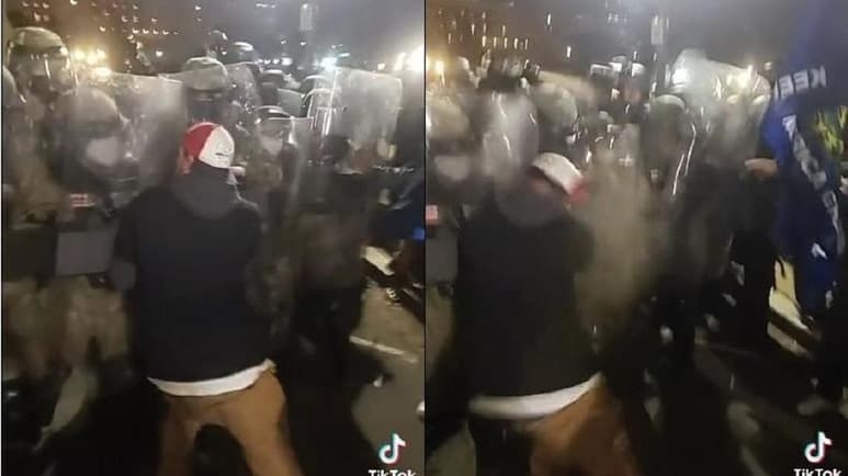 Las autoridades federales han arrestado a un residente de Illinois que, dicen, aparece en un video enfrentándose a efectivos de la Guardia Nacional frente al Capitolio durante la insurrección del 6 de enero. (ESPECIAL)