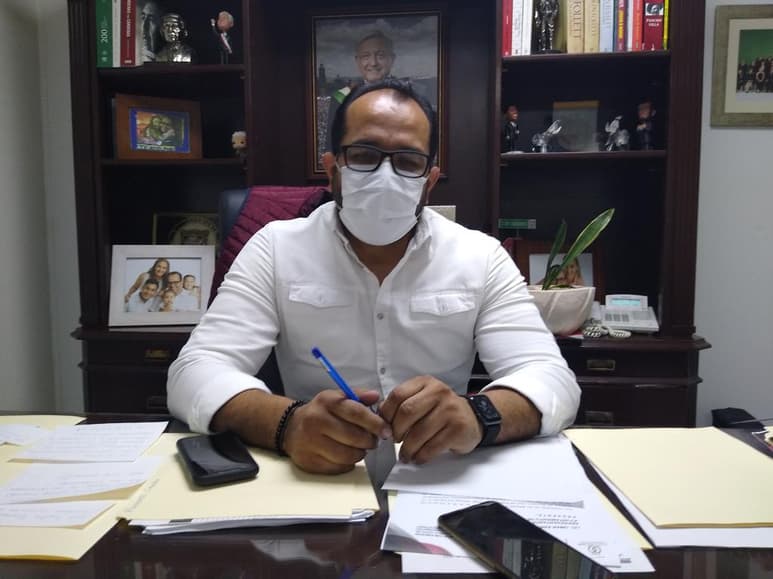 'Estos apoyos ya están autorizados y muy pronto comenzarán a entregarse a quiénes los soliciten en tiempo y forma', mencionó Omar Castañeda.
(EL SIGLO DE TORREÓN)