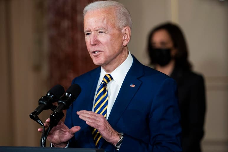 El presidente de Estados Unidos, Joe Biden, anunció este jueves una suspensión de la retirada de las tropas de su país de Alemania y el cese del apoyo a la ofensiva liderada por Arabia Saudí en Yemen, dentro las medidas que está adoptando para revocar las políticas de su antecesor, Donald Trump. (EFE)