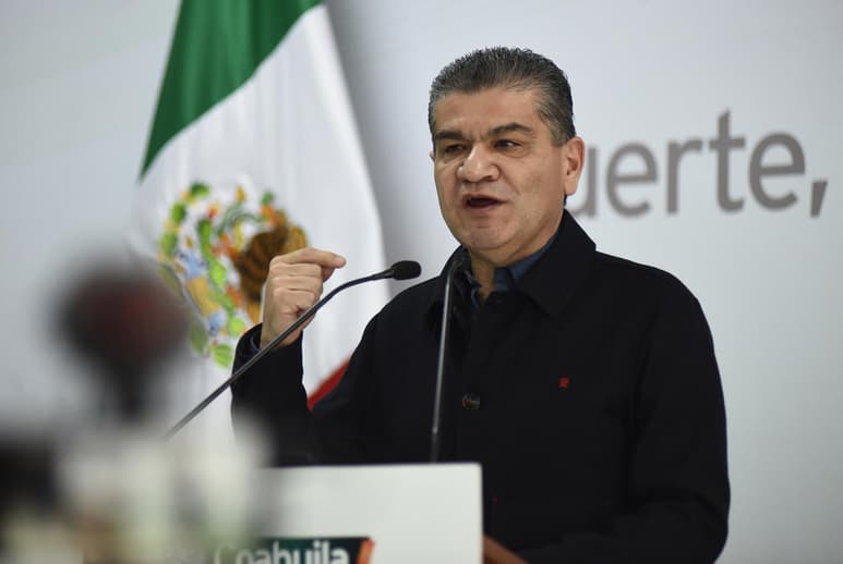 Miguel Ángel Riquelme Solís, Gobernador del estado de Coahuila, pidió que el empresario Alonso Ancira Elizondo tenga un juicio justo, lo anterior, al preguntarle su opinión en torno a la extradición desde España de quien fuera propietario de la empresa Altos Hornos de México S.A. de C.V. (AHMSA). (EL SIGLO DE TORREÓN)