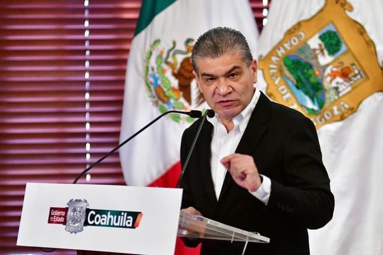 El mandatario estatal dijo que, el mes de enero la entidad registró importantes ingresos netos por más de 700 millones de pesos de ingresos propios, en impuestos como Derechos de Control Vehicular, ISN, Registro Público, Registro Civil, Licencias Mercantiles, Licencias de Conducir, Impuesto al Hospedaje, entre otros, lo que representa un 3 por ciento a la alza en comparación con 2020.
