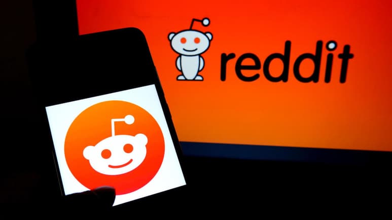 Con una interrupción en los anuncios del Super Bowl, Reddit se hizo presente para recordar lo sucedido con Wall Street hace unas semanas (ESPECIAL)