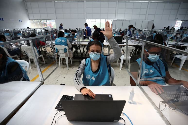 El conteo rápido se basa en muestras de resultados que representan a la totalidad del electorado. (EFE)