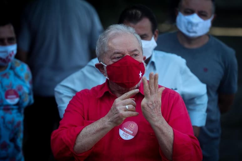 La Segunda Sala de la Corte Suprema de Brasil decidió este martes que los abogados del expresidente Luiz Inácio Lula da Silva pueden tener acceso a un material que podría poner en duda las dos condenas que recibió por supuesta corrupción. (ARCHIVO)