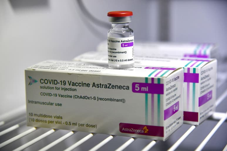 Los sueros de la farmacéutica AstraZeneca llegarán procedentes de la India.
