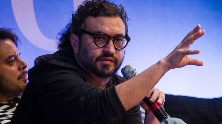 Largometraje. Se trata del filme Una pelicula de policías, del reconocido director Alonso Ruizpalacios.