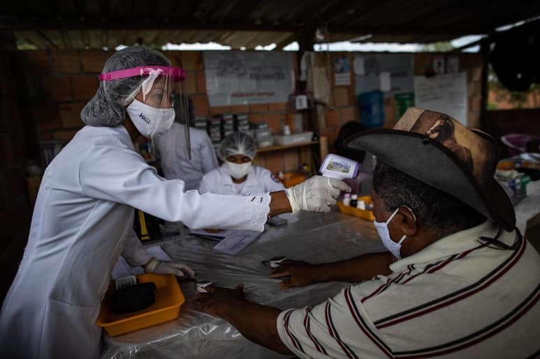 La epidemia avanza en Brasil pese a vacunación. (EFE)