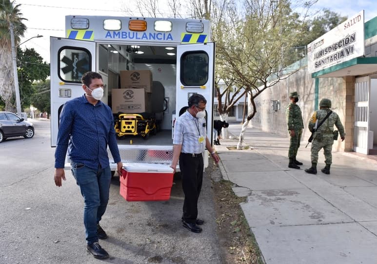 De las 20 mil 298 dosis de vacunas contra COVID-19 de la farmacéutica AstraZeneca, solamente 2,830 fueron destinadas para los municipios de la Comarca Lagunera de Coahuila. (ÉRICK SOTOMAYOR)
