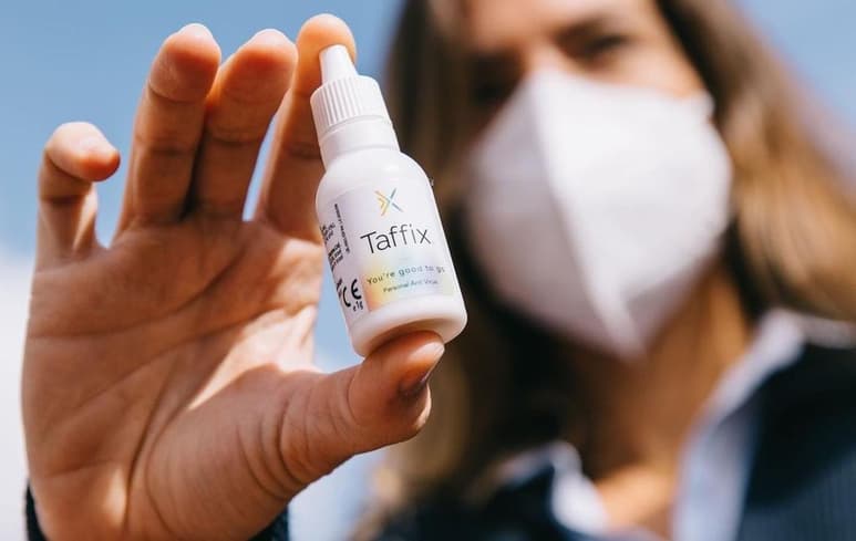 El spray nasal que frena el coronavirus. (INSTAGRAM / @taffix_uk)