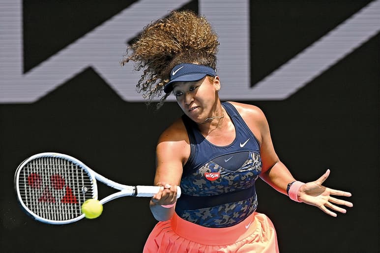 Naomi Osaka no tuvo mayores inconvenientes para imponerse 6-2, 6-2 a Hsieh Su-wei en Australia. (EFE)