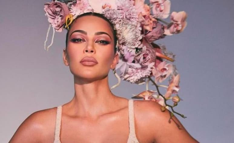 La socialité volvió a 'conquistar' a sus seguidores con su figura (@KIMKARDASHIAN)