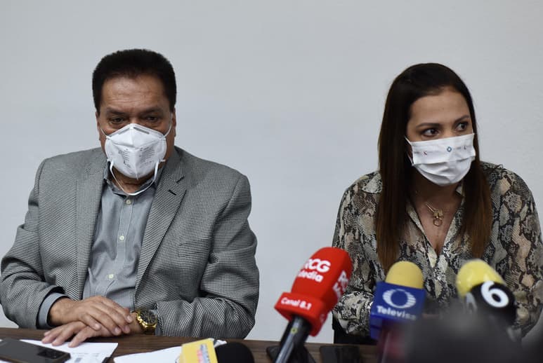 Tras llevarse a cabo la entrega de armamento táctico a las fuerzas armadas de seguridad, la Fiscalía General del Estado (FGE) señaló que esta acción dotará a los elementos de mayor protección contra el crimen, al contar con armas que se igualen con las que portan de forma ilegal la delincuencia organizada. (ARCHIVO)