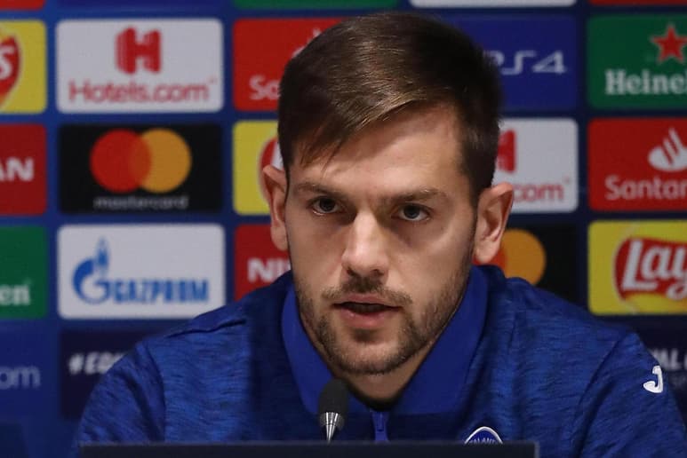 El zaguero brasileño del Atalanta Rafael Tolói fue habilitado para jugar con la selección de Italia, anunció la FIFA el miércoles. (ESPAÑOL)