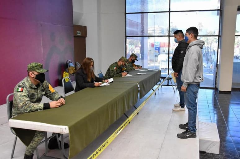 Se recibirán todos los sábados y domingos hasta el 14 de marzo en el Salón Benito Juárez de la Presidencia Municipal de Gómez Palacio, por lo que se les pide que no dejen pasar las fechas y acudan a iniciar esta siguiente etapa del trámite.
(EL SIGLO DE TORREÓN)