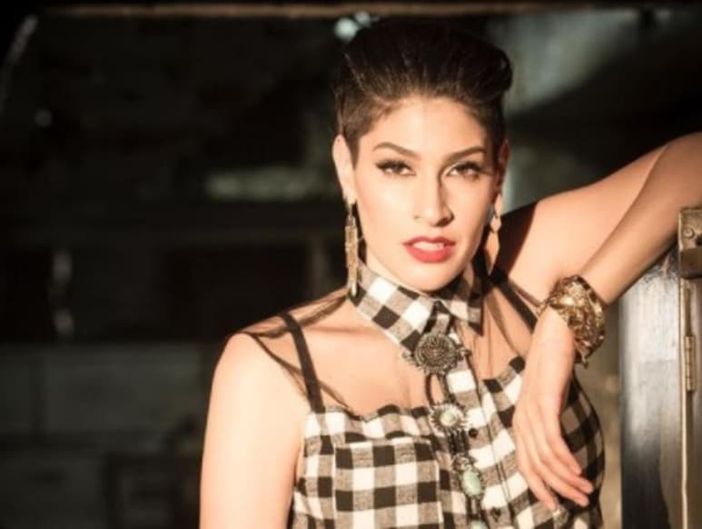 La noche del pasado martes, las hermanas 'Ha-Ash' compartieron un 'atrevido' video en las historias de su cuenta oficial de Instagram. (Especial)