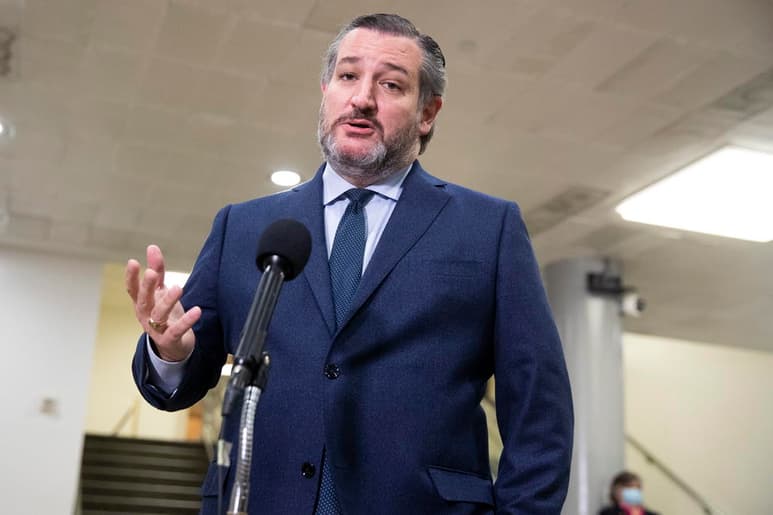Mientras el estado de Texas, EUA, sufre de una de las mayores fallas energéticas en su historia que mantiene sin luz a cientos de miles de personas, éste jueves se dio a conocer que el senador federal por el estado, Ted Cruz, está de viaje en Cancún, México. (ARCHIVO)
