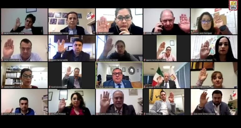 Fue durante la Quincuagésima Tercera Sesión Ordinaria de Cabildo que se sometió a un análisis y votación la solicitud de Zermeño Infante respecto a la solicitud de licencia de su puesto, esto debido a que buscará obtener una candidatura dentro del Partido Acción Nacional (PAN) de cara a las elecciones del próximo 6 de junio.
(ESPECIAL)