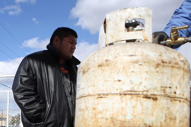El secretario General de la Confederación de Trabajadores de México (CTM) en San Luis Potosí, Emilio de Jesús Ramírez, confirmó que la escasez de gas natural ya impactó de forma negativa en la operación de las industrias en el estado. (ARCHIVO)