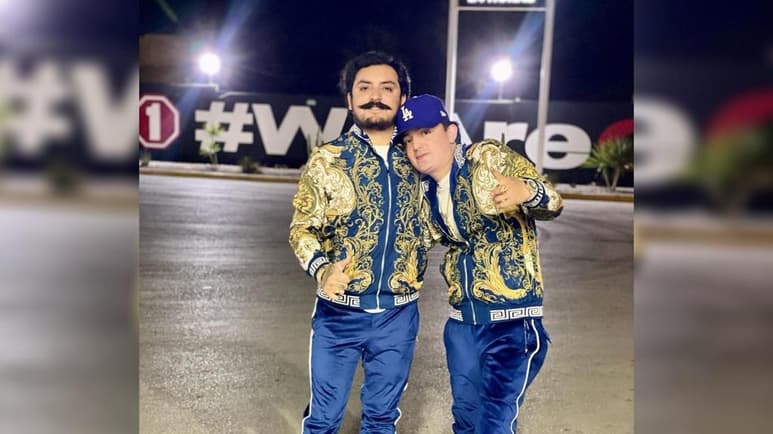 Los Dos Carnales, agrupación originaria de San Pedro de las Colonias, Coahuila, ha colocado la música norteña de la vieja escuela en lo más alto, anoche logró ganar su primer Premio Lo Nuestro en la categoría “Mejor Canción Norteña del Año” con El Envidioso. (ESPECIAL)