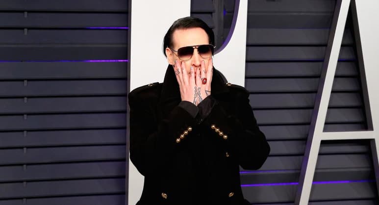 El rockero Marilyn Manson está involucrado en una investigación por violencia doméstica relacionada con incidentes supuestamente ocurridos hace una década, dijo el Departamento de Policía del Condado de Los Angeles. (ARCHIVO)