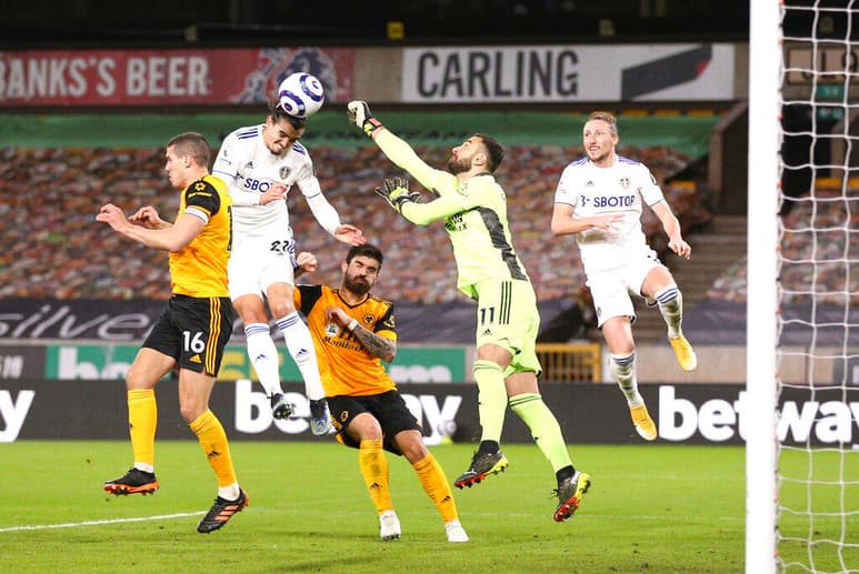 llan Meslier anotó en su propio arco, y ello bastó para que Wolverhampton superara el viernes 1-0 a Leeds en la Liga Premier. (AP)