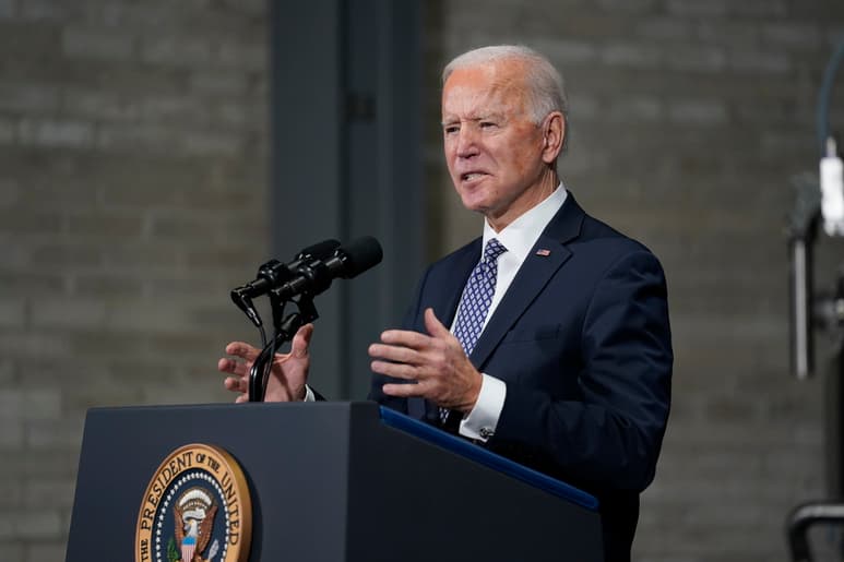 Biden cumplió este sábado un mes en la Casa Blanca con un récord bajo el brazo. (ARCHIVO)