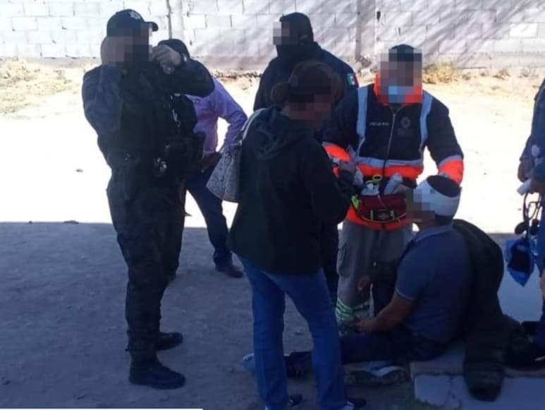 El edil se pronunció sobre la riña que se registró ayer lunes por la mañana, al exterior del edificio de Recaudación de Rentas en dicho municipio, el cual protagonizó su chofer, a quien las personas lo identifican como “Cepeda”. (EL SIGL ODE TORREÓN)