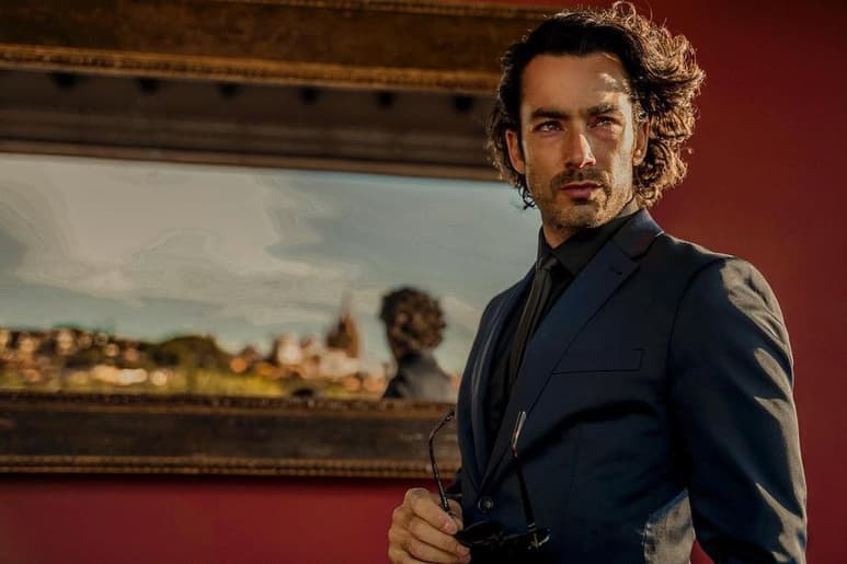 El actor mexicano Aarón Díaz aseguró este martes en entrevista con Efe que sus proyectos alternos a la actuación no interfieren con sus ganas de seguir en la industria y que incluso después de varios años de trabajos en el extranjero, regresará a México a grabar un proyecto. (INSTAGRAM)