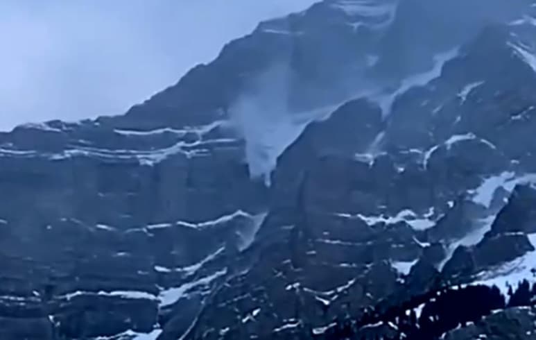 El viento mantuvo su intensidad por más de un minuto (CAPTURA)