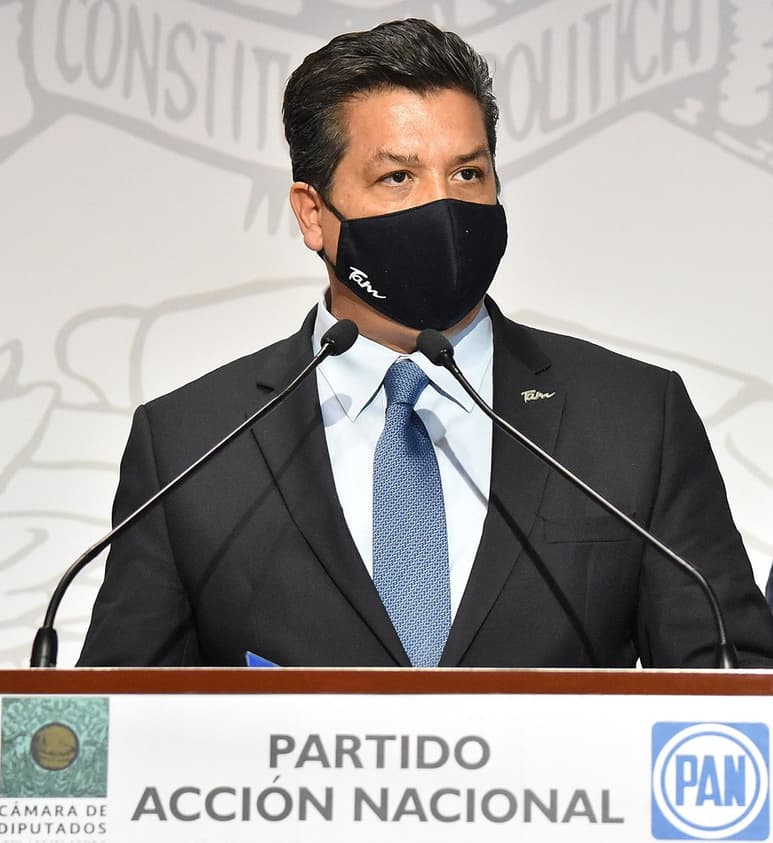 El gobernador de Tamaulipas acusó al Gobierno federal de tratar de inmiscuirse en su administración.
