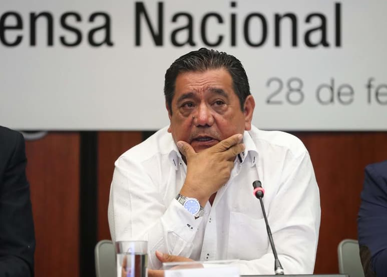 Arengó a sus seguidores desde su cuenta personal de Facebook, luego de que Morena decidió reponer el proceso de selección de candidato a gobernador de Guerrero, pero no le cerró la puerta a que vuelva a competir.
(ARCHIVO)