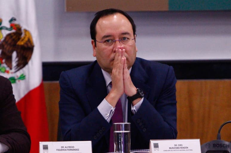 El Consejo General del INE acusó que la Fiscalía General de la República (FGR) le ha cerrado la puerta para dar curso a distintas investigaciones que lleva a cabo la autoridad electoral, como el caso Odebrecht y el de Pío López Obrador, entre otros. (Agencias)