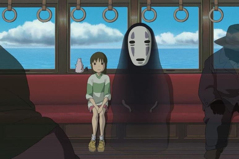 La oscarizada película de animación Sen to Chihiro no kamikakushi (El viaje de Chihiro, Spirited Away, 2001) será adaptada al teatro por el director John Caird (Les Misérables) y estrenada en los escenarios de Tokio en febrero de 2022. (ESPECIAL)
