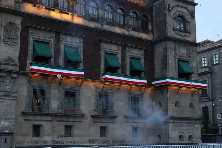 La opacidad en la Oficina de la Presidencia de la República en el actual sexenio ha provocado que esta institución no transparente ni el gasto que ha realizado en la compra de papel higiénico. (ARCHIVO)