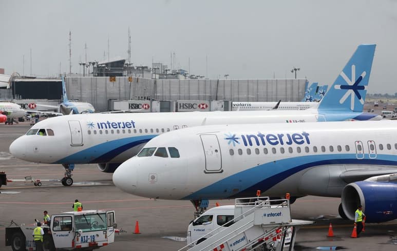 Las aerolíneas fueron las que cayeron en mayor morosidad, cuyo saldo vencido se disparó a 1,973 mdp en enero de 2021. (AGENCIAS)