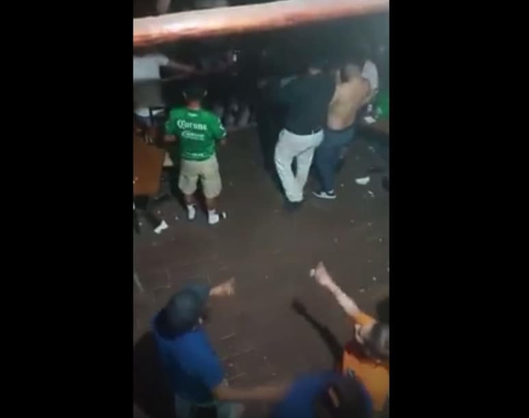 Los hechos se registraron cerca de las 11:20 horas en el establecimiento denominado 'Don Crudelio', ubicado sobre la carretera Torreón-Matamoros. (ESPECIAL)
