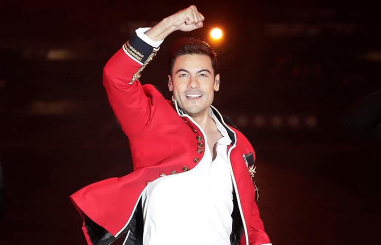 El cantante y compositor mexicano Carlos Rivera formará parte por primera vez este año del cartel del festival de música Starlite de Marbella (Málaga), donde además pondrá punto final a su Guerra Tour. (ARCHIVO)