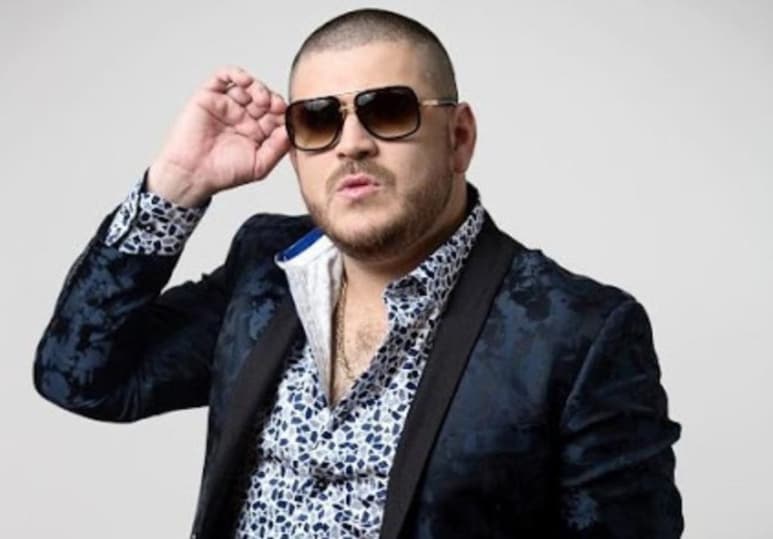 La noche del pasado martes, el artista del Regional Mexicano Alfredo Ríos, mejor conocido como 'El Komander', informó mediante sus redes sociales a sus seguidores que tuvo que ser hospitalizado. (Especial)